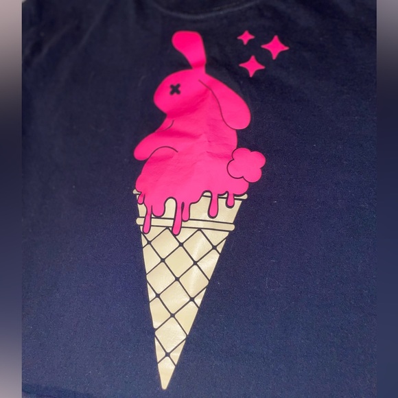 Custom Ironed On Black T-Shirt, worn only a couple times - Picture 4 of 6